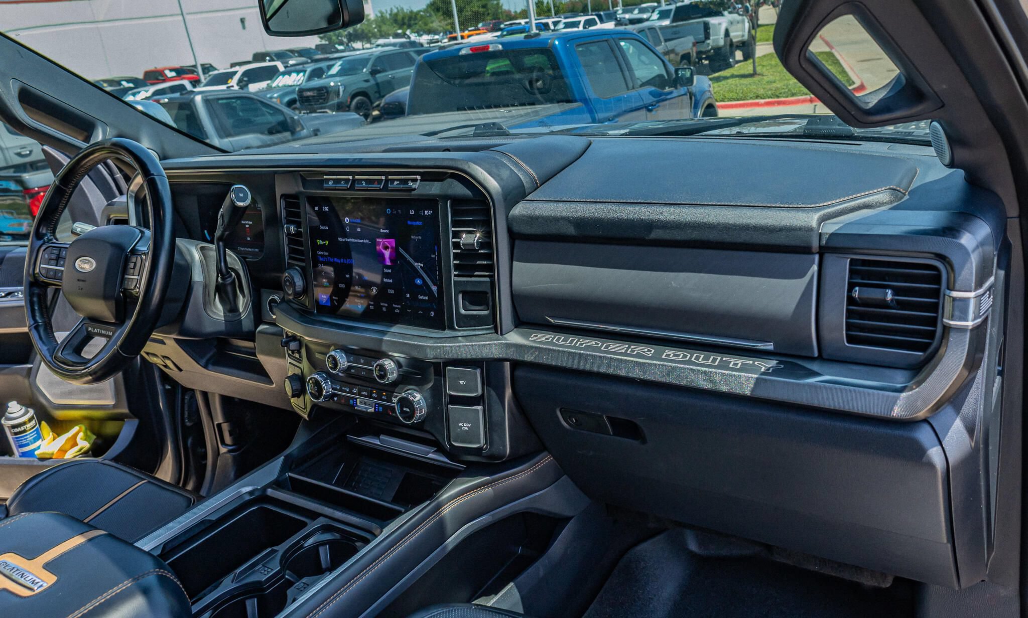 Used 2024 Ford F250 Platinum w/ Tremor Off-Road Package AWD/4WD image 18