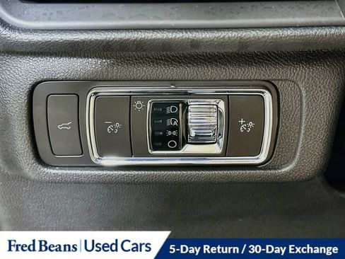 Certified 2024 Lincoln Corsair AWD w/ Equipment Group 101A image 15