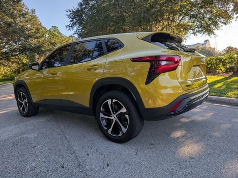 Used 2024 Chevrolet Trax RS w/ Driver Confidence Package image 6