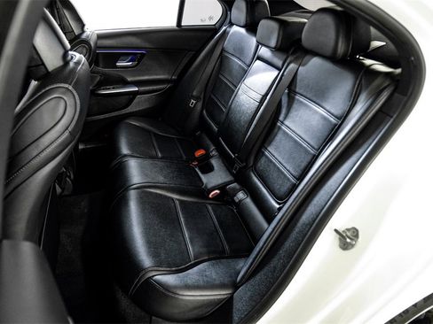 Used 2022 Mercedes-Benz C 300 C 300 image 39