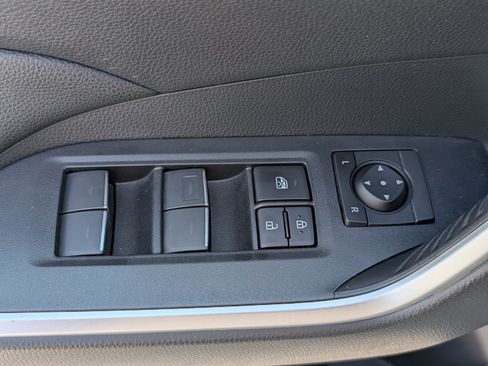 Used 2023 Toyota RAV4 XLE w/ Convenience Package AWD/4WD image 20
