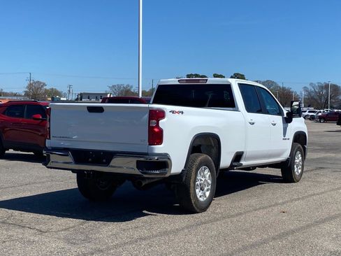 New 2026 Chevrolet Silverado 3500 LT w/ Convenience Package AWD/4WD image 2