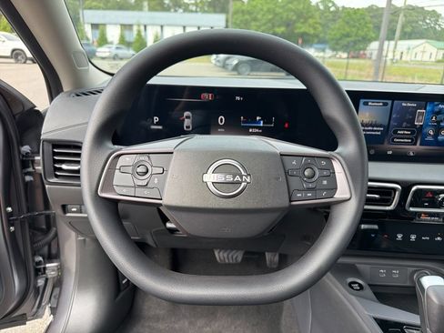 New 2026 Nissan Sentra SV FWD image 13