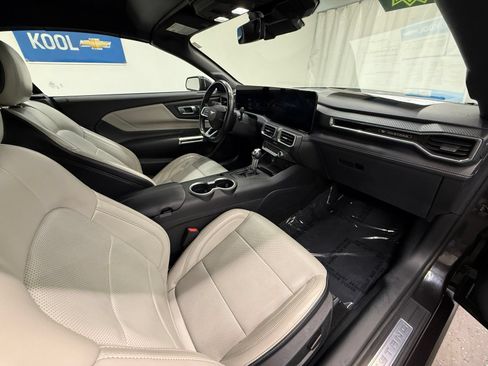 Used 2024 Ford Mustang Premium RWD image 8