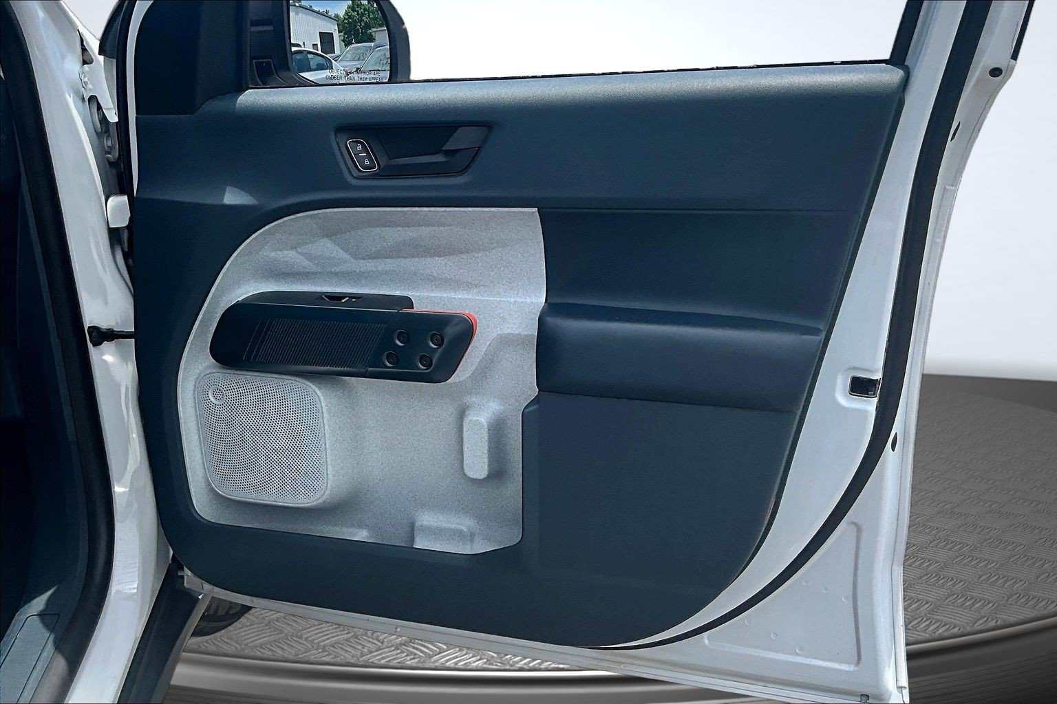 Used 2024 Ford Maverick XLT FWD image 26