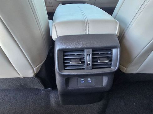 New 2026 Nissan Murano SL image 17