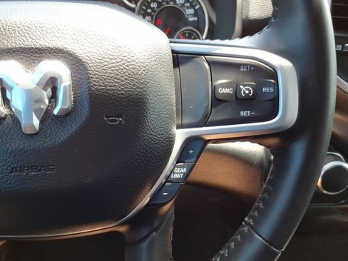 Used 2022 RAM 1500 Big Horn RWD image 35
