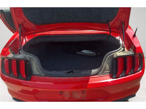 Used 2019 Ford Mustang Convertible w/ Black Accent Package RWD image 20