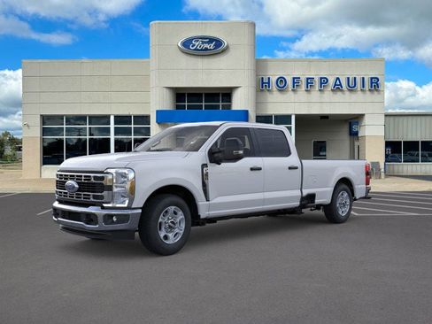New 2026 Ford F350 XLT w/ 360-Degree Camera Package RWD image 23