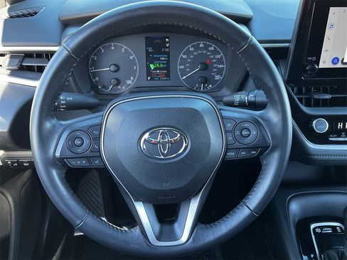 Used 2023 Toyota Corolla SE image 11