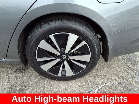 Used 2020 Nissan Altima 2.5 SV image 33