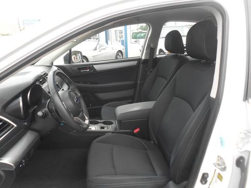 Used 2019 Subaru Legacy 2.5i Premium AWD/4WD image 10