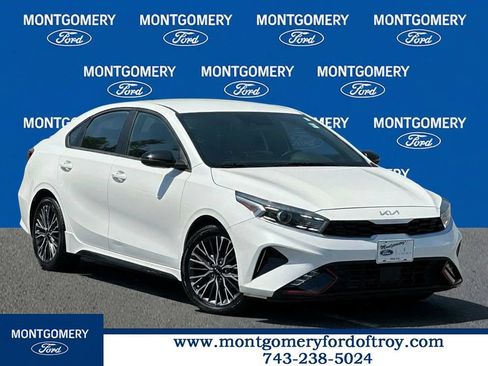 Used 2022 Kia Forte GT-Line w/ GT-Line Technology Package FWD image 1