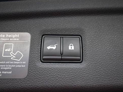 Used 2023 INFINITI QX50 Luxe FWD image 35