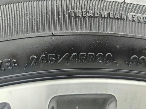 Used 2022 Lincoln Corsair Reserve w/ Sport Package image 42