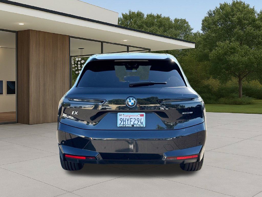 Certified 2024 BMW iX xDrive50 w/ Premium Package AWD/4WD image 9