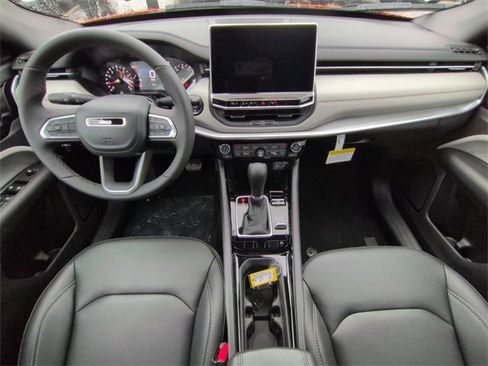 New 2026 Jeep Compass Limited image 14