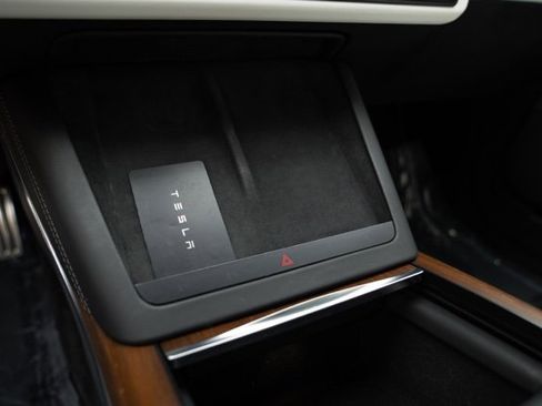 Used 2021 Tesla Model S Plaid image 29