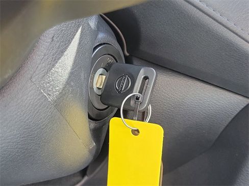 New 2025 Nissan Versa S image 27