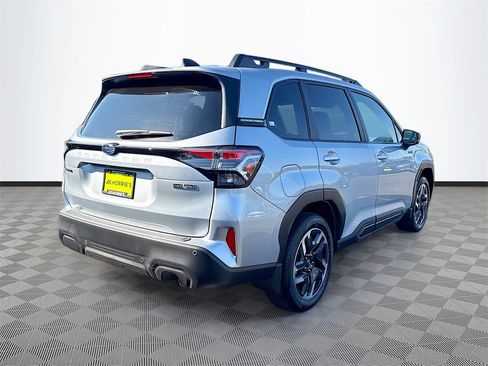 New 2025 Subaru Forester Limited image 4