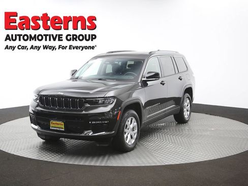 Used 2023 Jeep Grand Cherokee L Limited AWD/4WD image 59