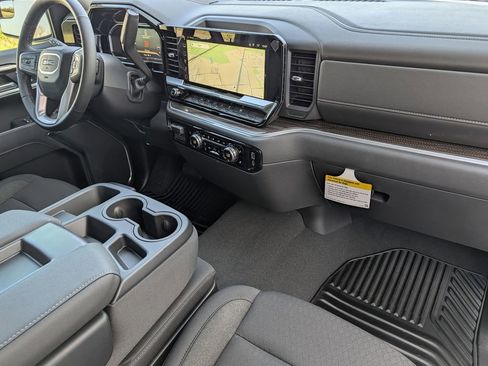 New 2026 GMC Sierra 1500 Elevation image 30