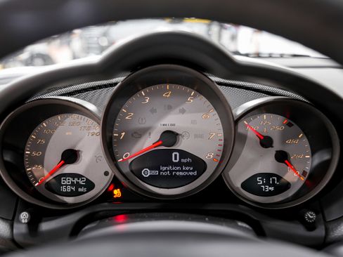 Used 2006 Porsche Cayman S RWD image 11