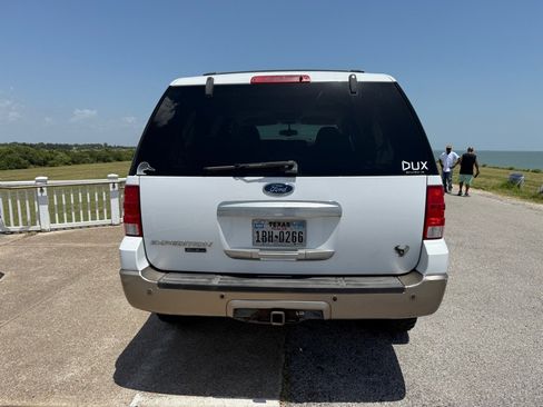 Used 2004 Ford Expedition Eddie Bauer image 5