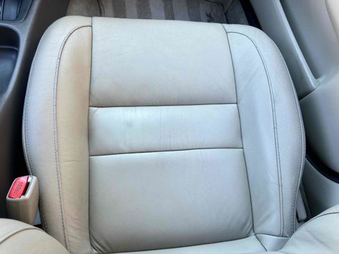 Used 1999 INFINITI G20 FWD image 34