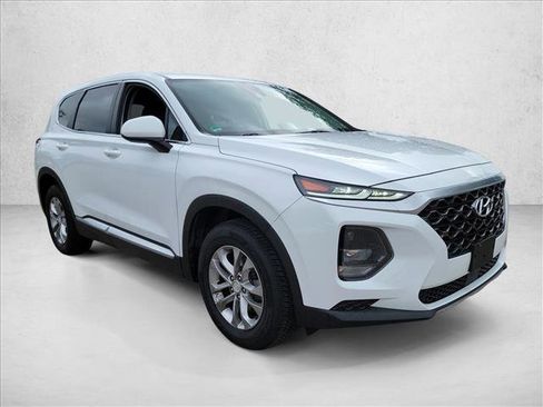 Used 2020 Hyundai Santa Fe SE FWD image 3