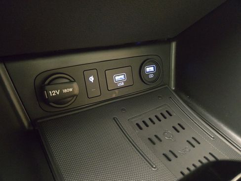 Used 2023 Hyundai Sonata Limited image 28