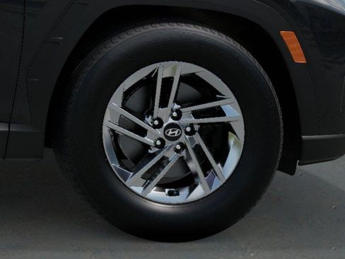 New 2026 Hyundai Tucson SE image 8