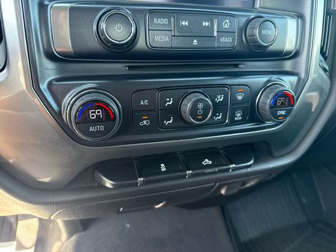 Certified 2019 Chevrolet Silverado 1500 LT w/ All Star Edition AWD/4WD image 21