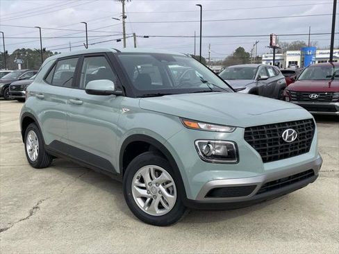 New 2026 Hyundai Venue SE image 1