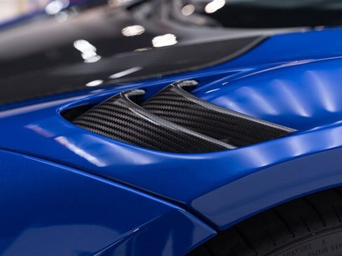 Used 2024 McLaren 750S Spider RWD image 37