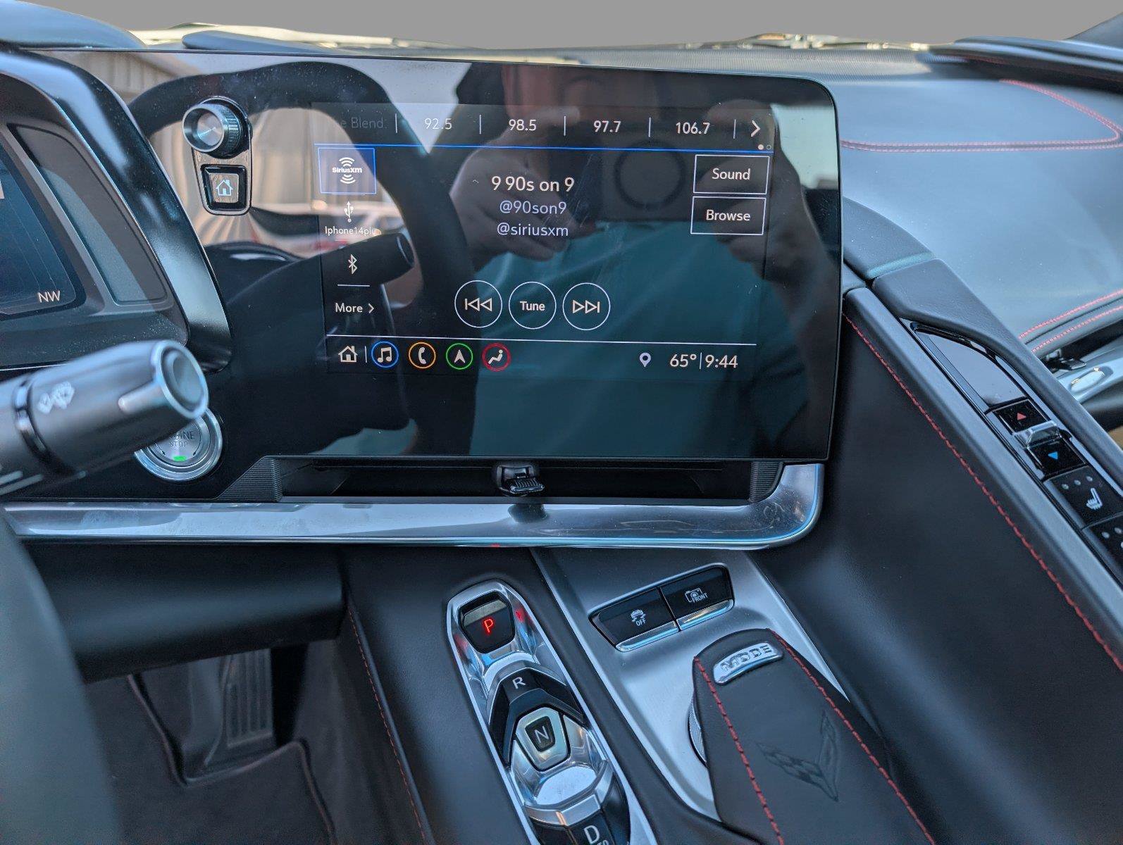 Used 2020 Chevrolet Corvette Stingray Premium Cpe w/ 3LT Preferred Equipment Group RWD image 23
