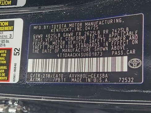 Used 2025 Toyota Camry SE image 35