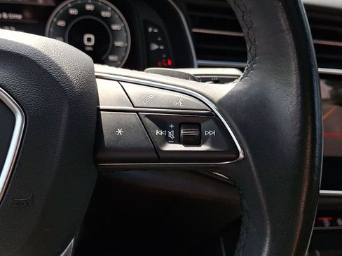 Used 2021 Audi Q8 Premium Plus w/ Premium Plus Package AWD/4WD image 23