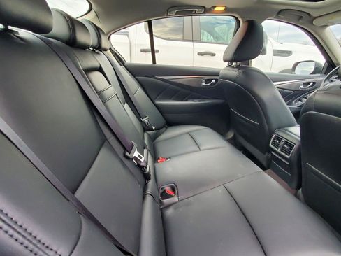Used 2015 INFINITI Q50 Premium w/ Navigation Package image 6