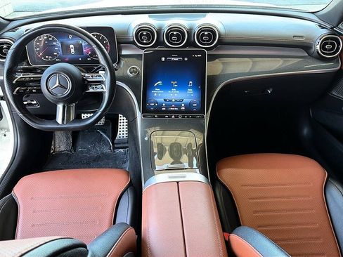 Used 2022 Mercedes-Benz C 300 Sedan image 11