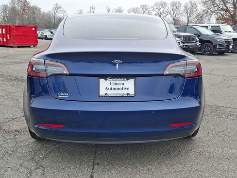 Used 2022 Tesla Model 3 image 8