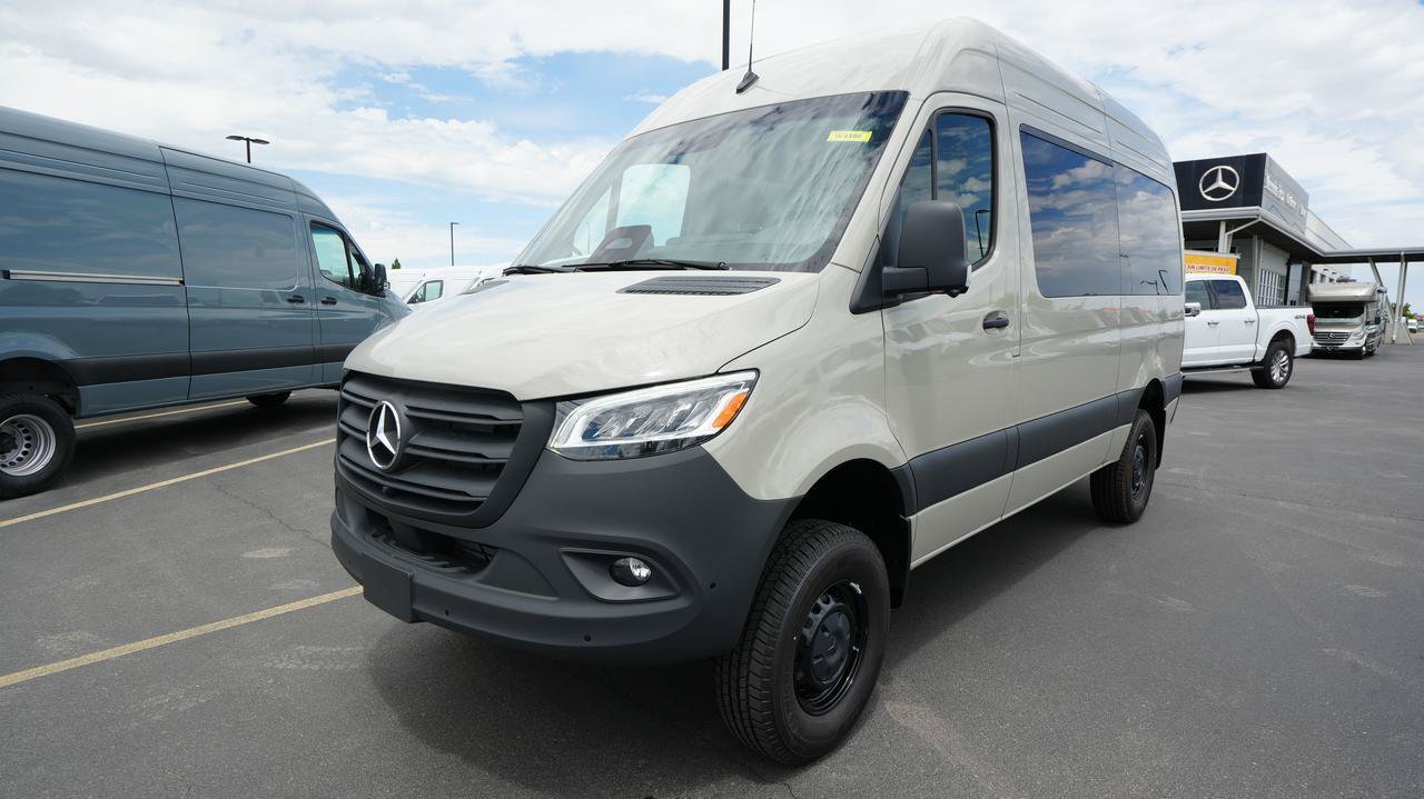 New 2026 Mercedes-Benz Sprinter 2500 image 1