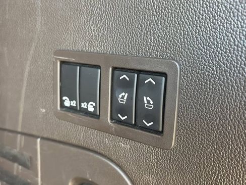 Used 2018 GMC Yukon Denali w/ Open Road Package image 6