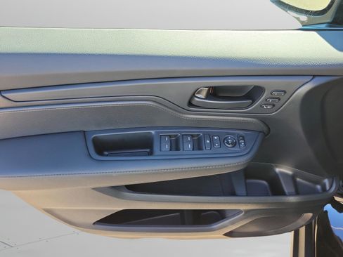 Certified 2026 Honda Odyssey EX-L image 31