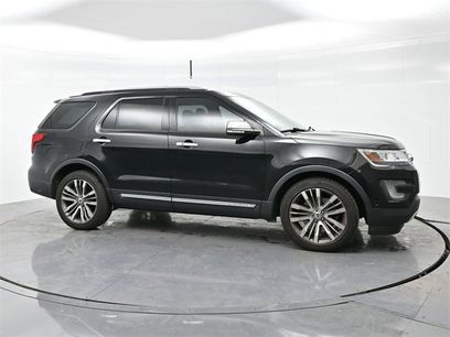 Used 2017 Ford Explorer Platinum