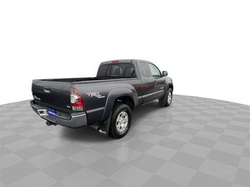 Used 2011 Toyota Tacoma 4x4 Access Cab V6 image 8