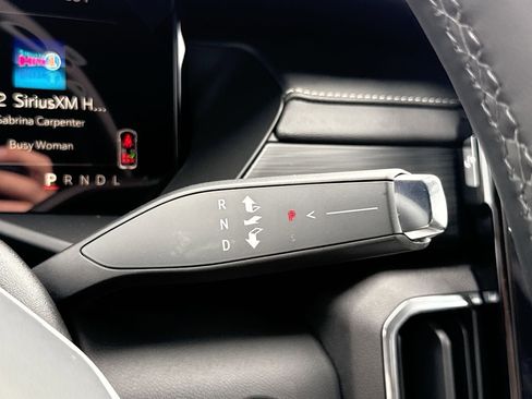 New 2025 GMC Acadia Elevation image 51