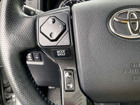 Used 2023 Toyota 4Runner TRD Off-Road Premium image 21