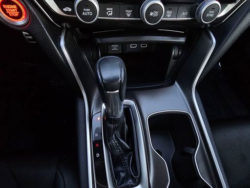 Used 2022 Honda Accord Sport image 12