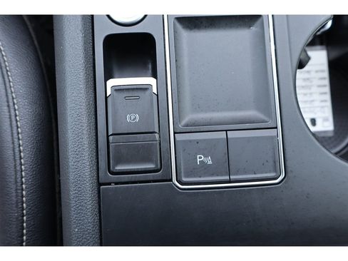 Used 2021 Volkswagen Atlas SE FWD image 38